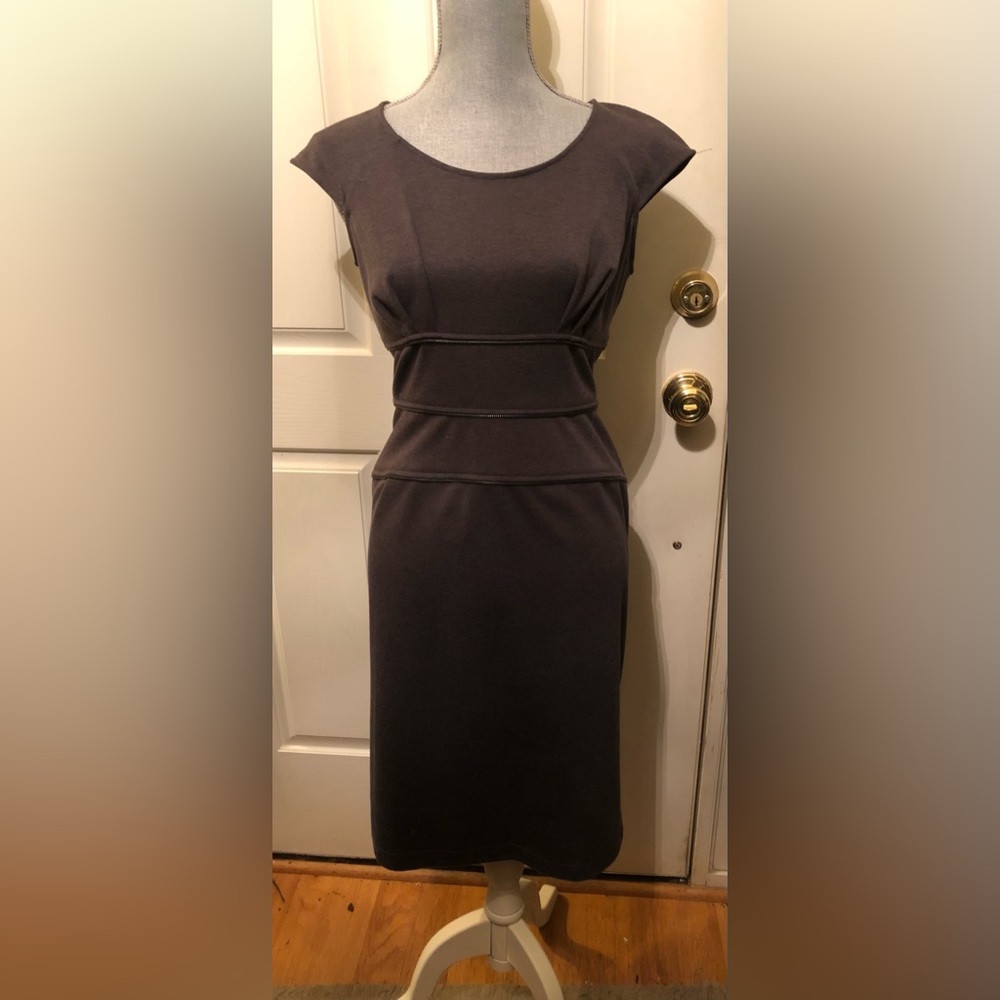 CALVIN KLEIN SLEEVELESS DRESS SZ 8